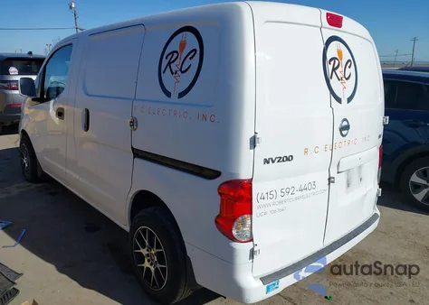 2017 Nissan Nv200 Sv из США, поврежденный, VIN 3N6CM0KN1HK710536